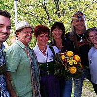 Genuss-Apfelfest im  Apfeldorf Puch und Erlebnisfahrt