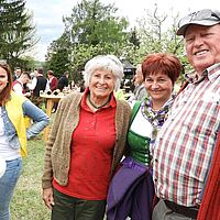 Blütenfest im Apfeldorf Puch